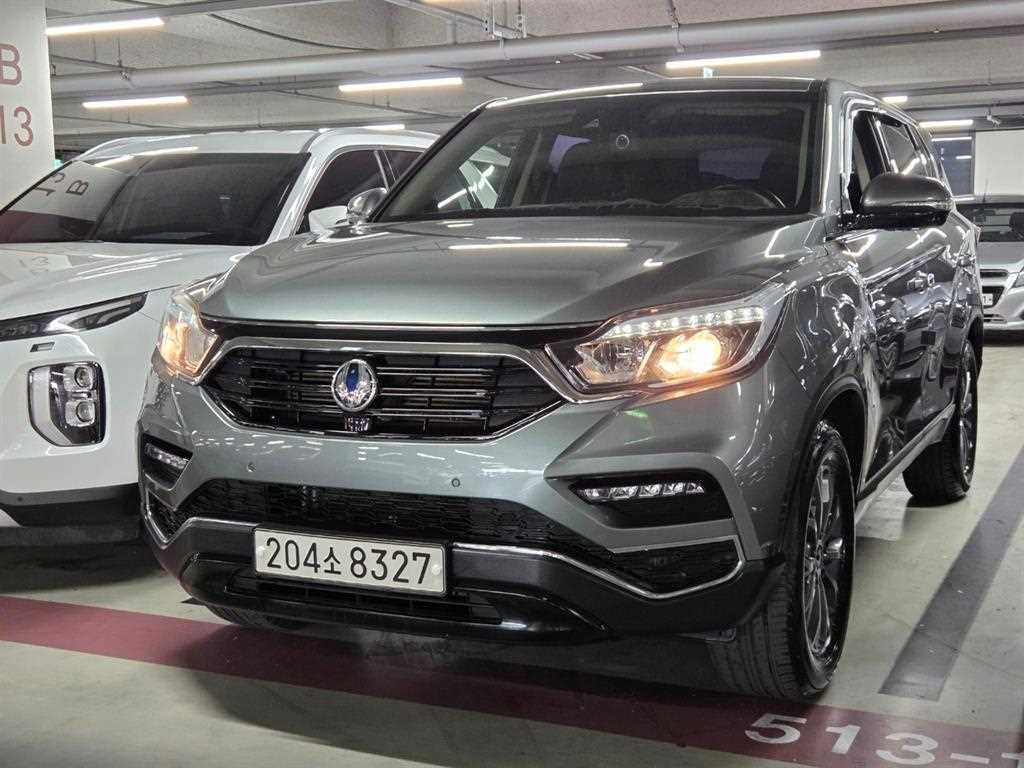 KG모빌리티(쌍용) 렉스턴 G4렉스턴 디젤 2.2 2WD 럭셔리 이미지 1