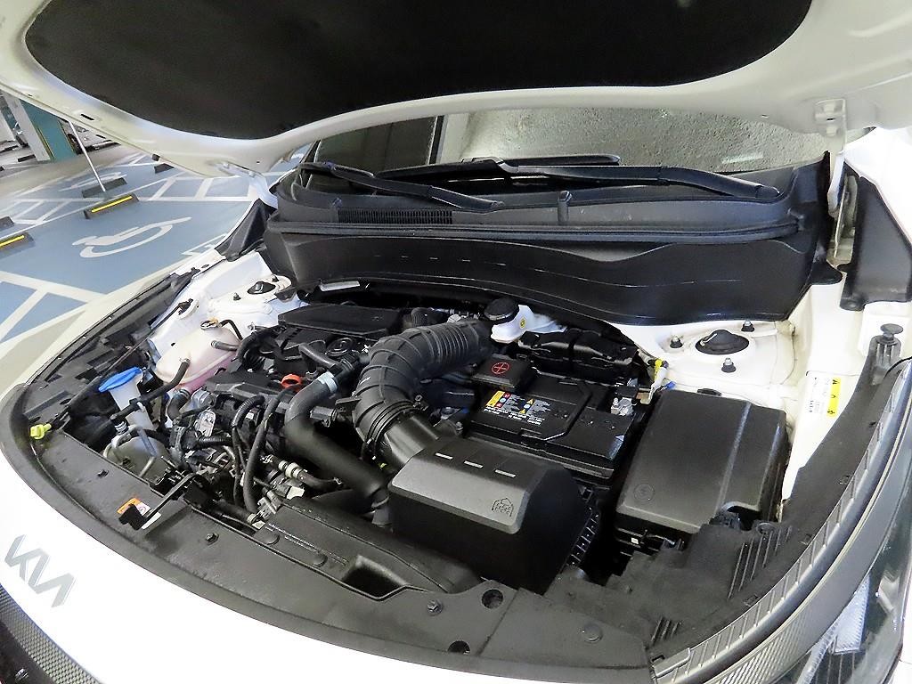 기아 셀토스 더 뉴 셀토스 가솔린 1.6 터보 4WD 그래비티 이미지 19