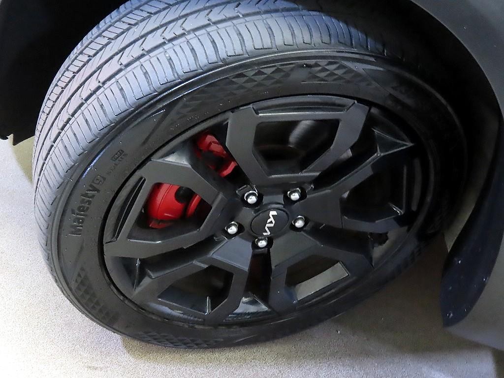 기아 셀토스 더 뉴 셀토스 가솔린 1.6 터보 4WD 그래비티 이미지 20