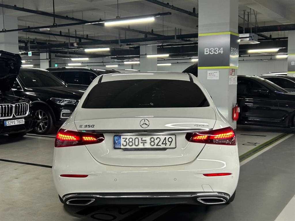 벤츠 E 클래스 E-클래스 W213 E350 4MATIC 아방가르드 이미지 3