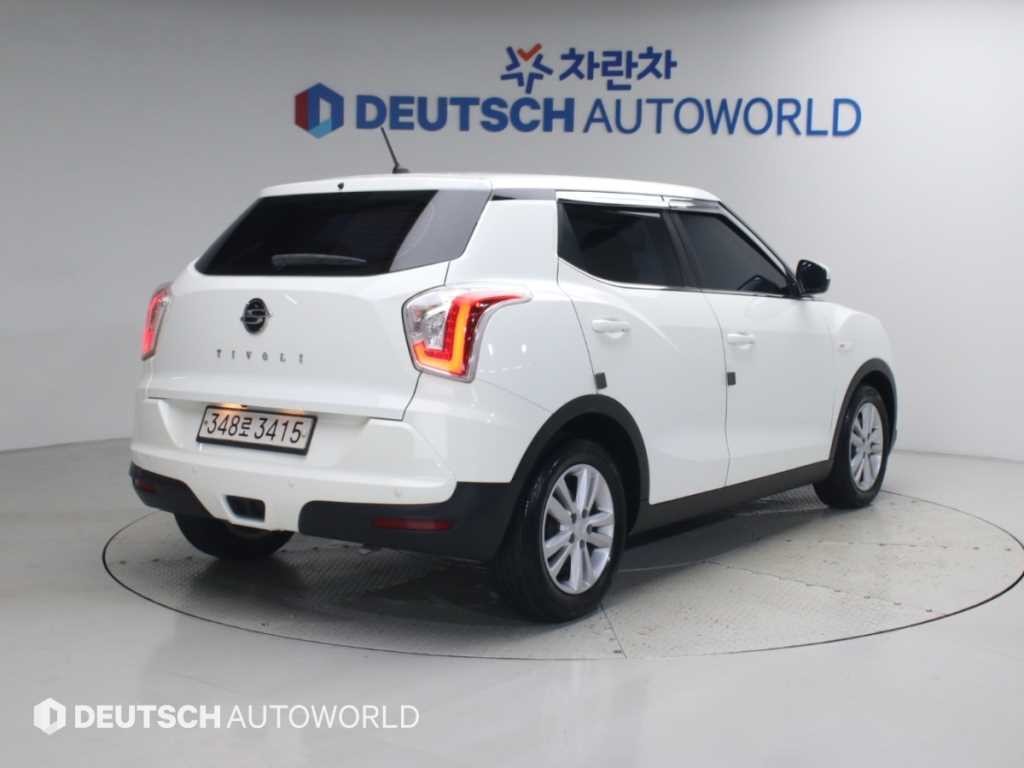 KG모빌리티(쌍용) 티볼리 티볼리 아머 2WD 디젤 TX 이미지 2