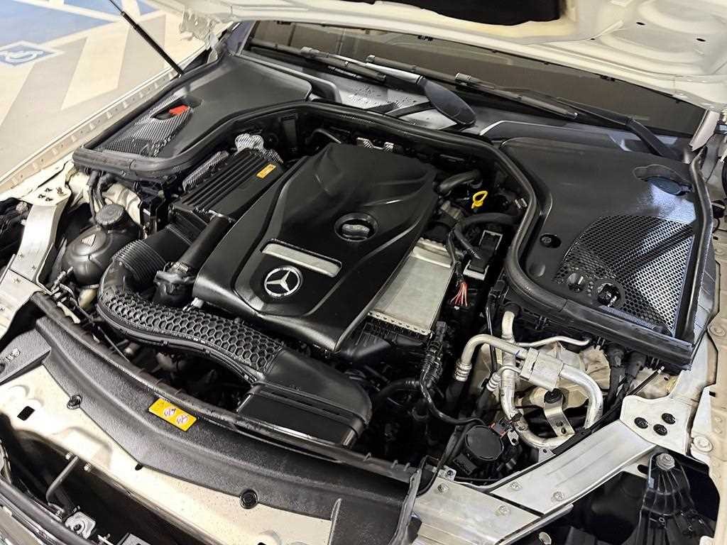 벤츠 E 클래스 E-클래스 W213 E300 4MATIC 익스클루시브 이미지 19