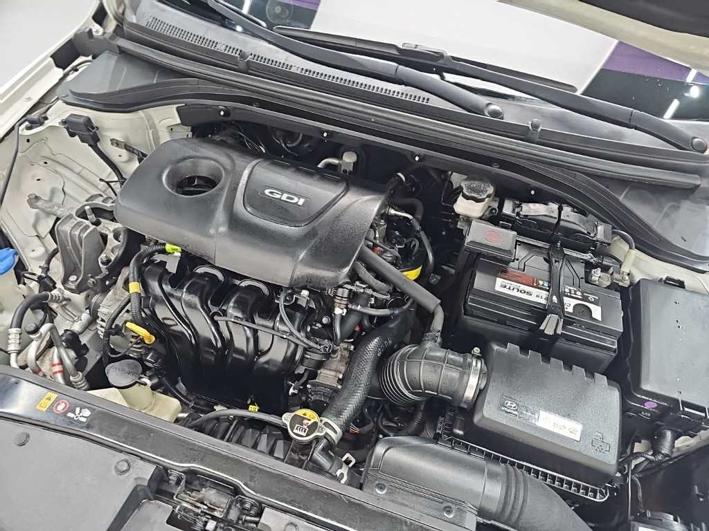현대 아반떼 아반떼 AD 1.6 GDI 스타일 이미지 5