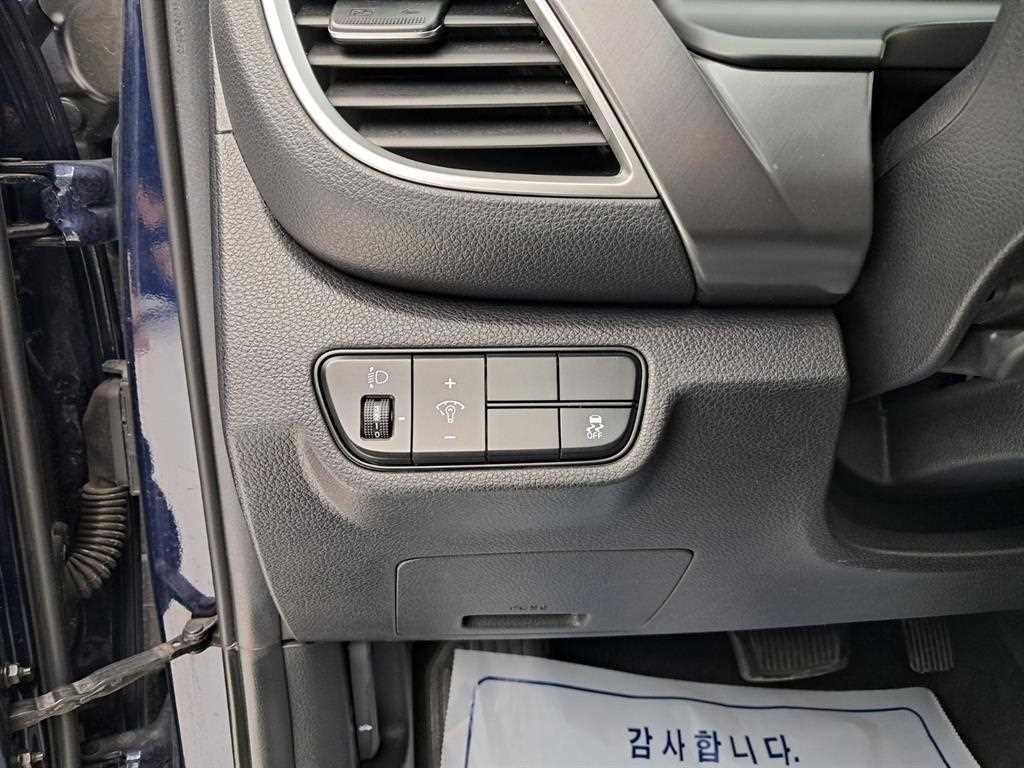 기아 셀토스 더 뉴 셀토스 가솔린 1.6 터보 4WD 프레스티지 이미지 13