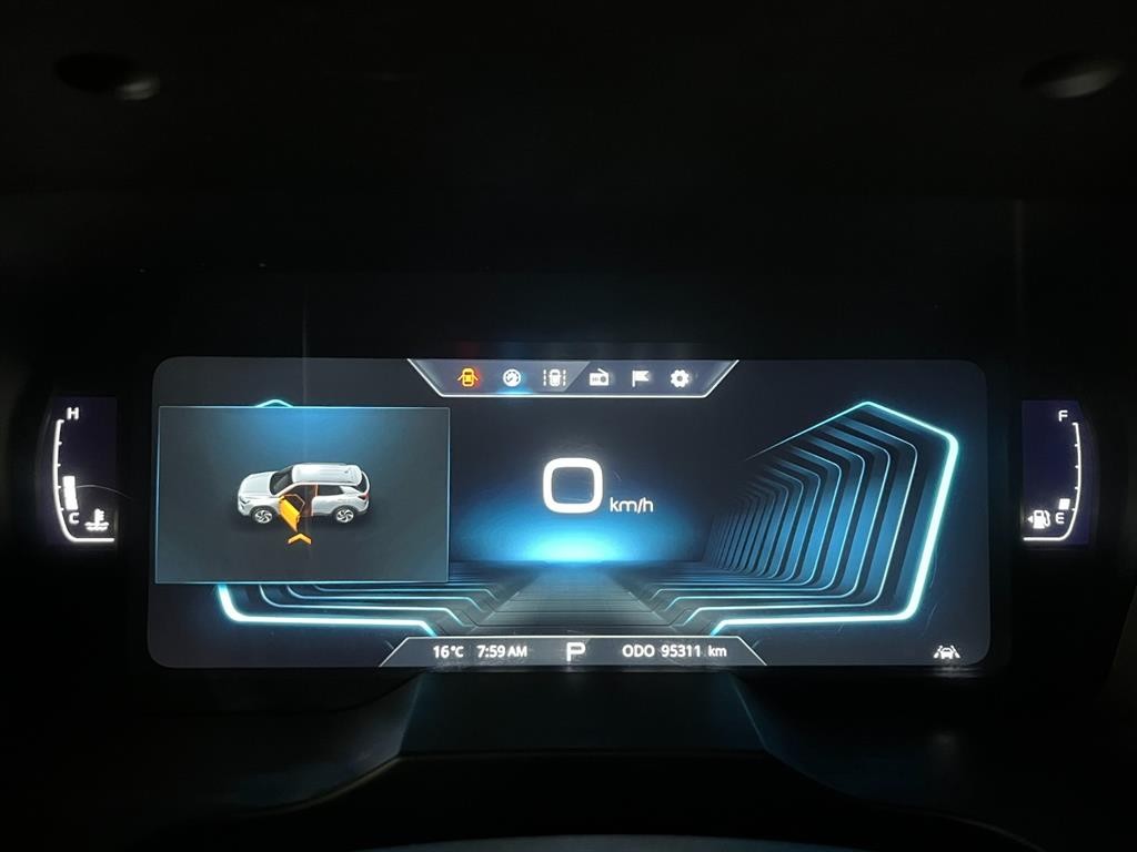 KG모빌리티(쌍용) 코란도 뷰티풀코란도 2WD 디젤 1.6 C7 이미지 16