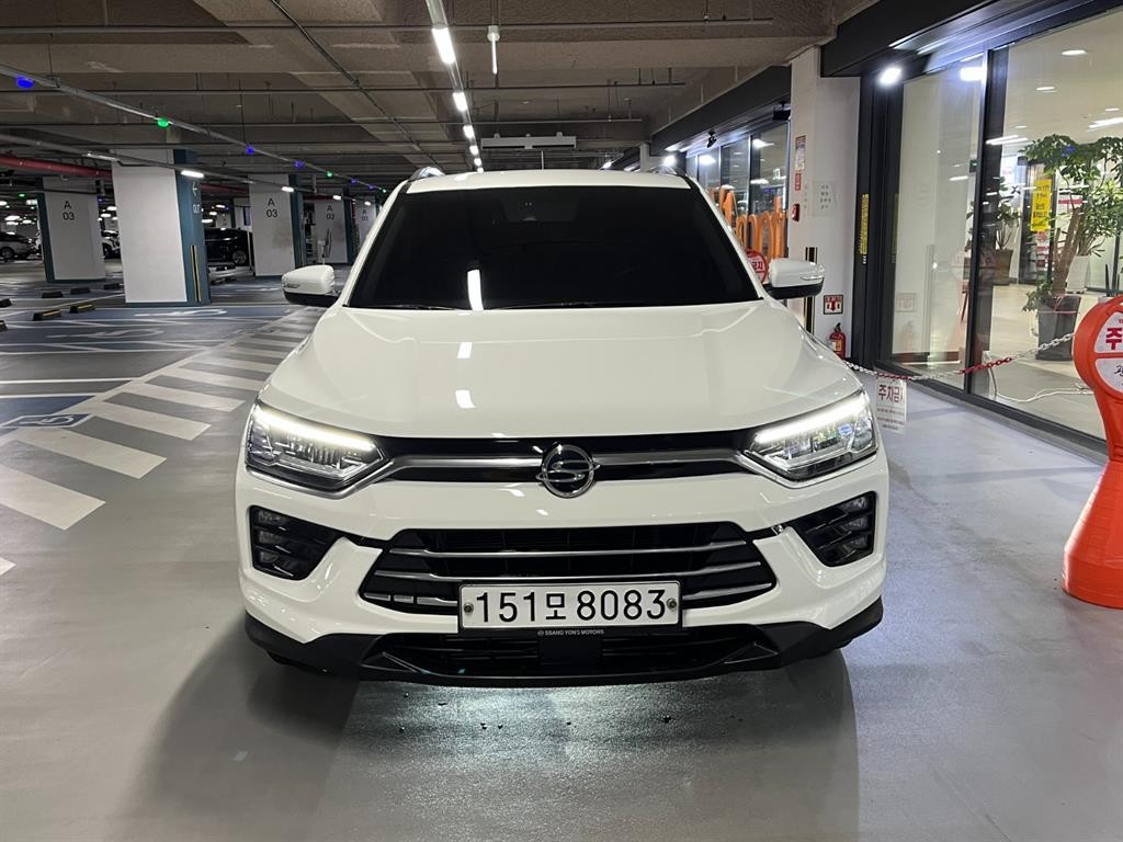 KG모빌리티(쌍용) 코란도 뷰티풀코란도 2WD 디젤 1.6 C7 이미지 2