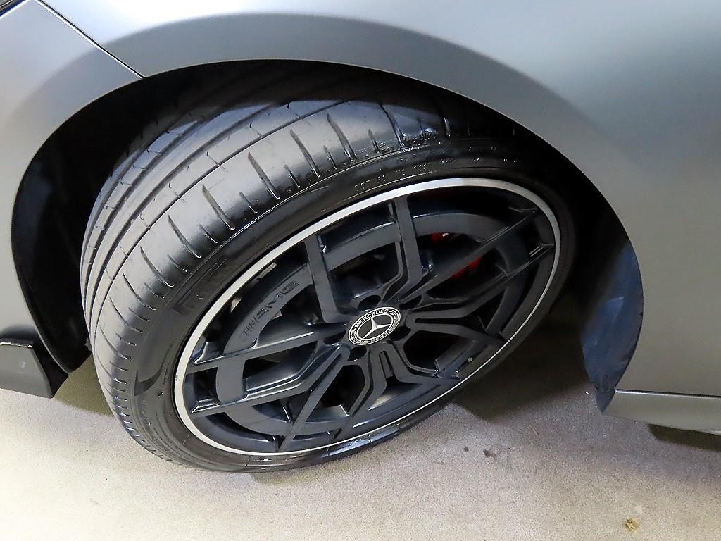 벤츠 C 클래스 C클래스 W206 C300 4MATIC 아방가르드 이미지 20