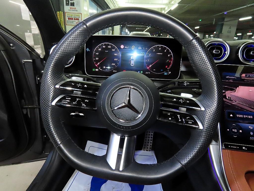벤츠 C 클래스 C클래스 W206 C300 4MATIC 아방가르드 이미지 8
