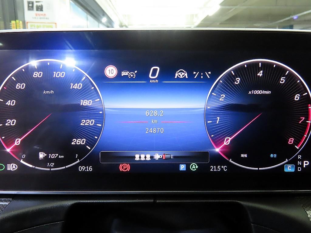 벤츠 C 클래스 C클래스 W206 C300 4MATIC 아방가르드 이미지 9