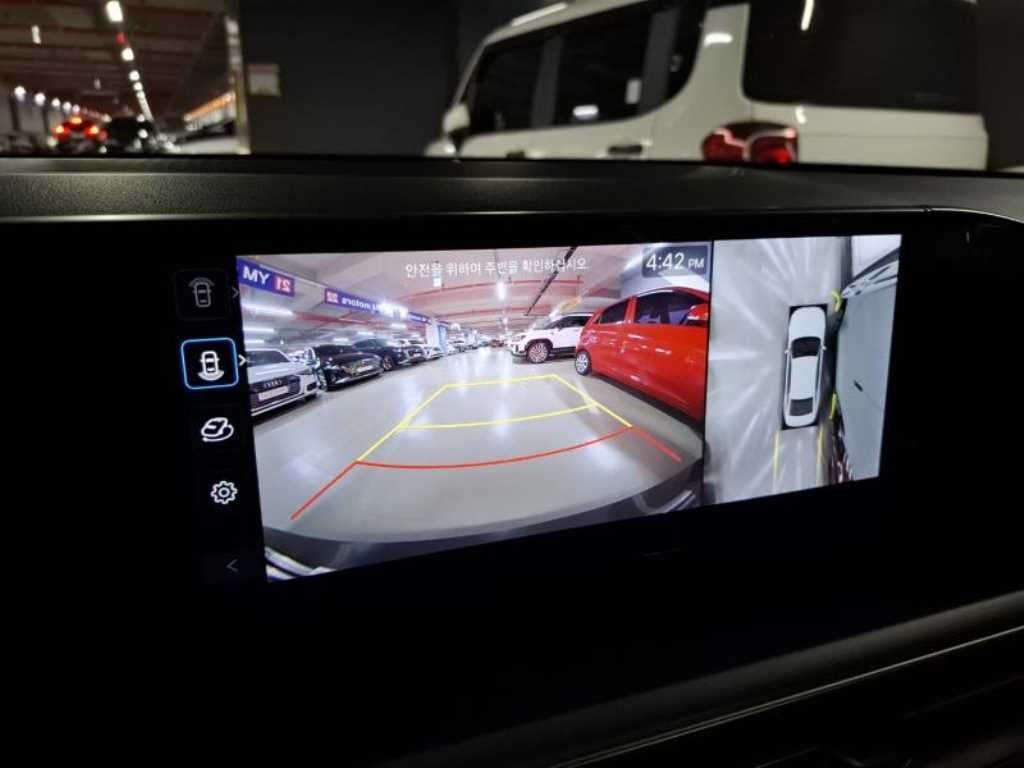 현대 그랜저 그랜저 (GN7) 가솔린 2.5 2WD 익스클루시브 이미지 10
