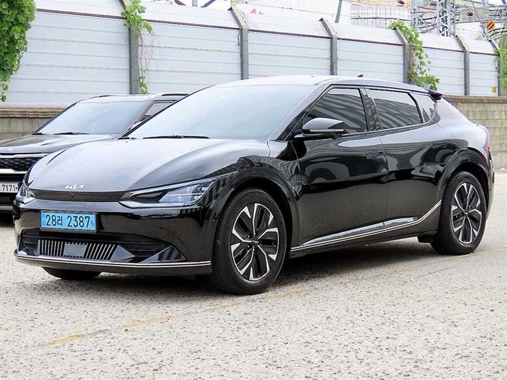 기아 EV6 롱레인지 어스 이미지 2