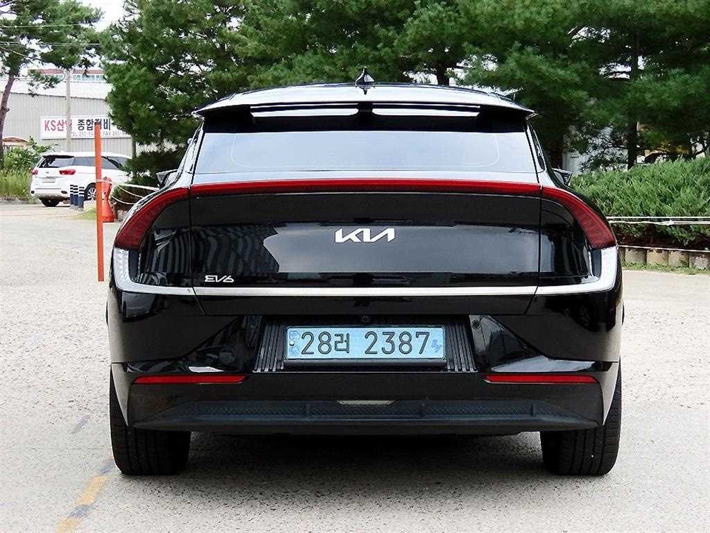 기아 EV6 롱레인지 어스 이미지 4