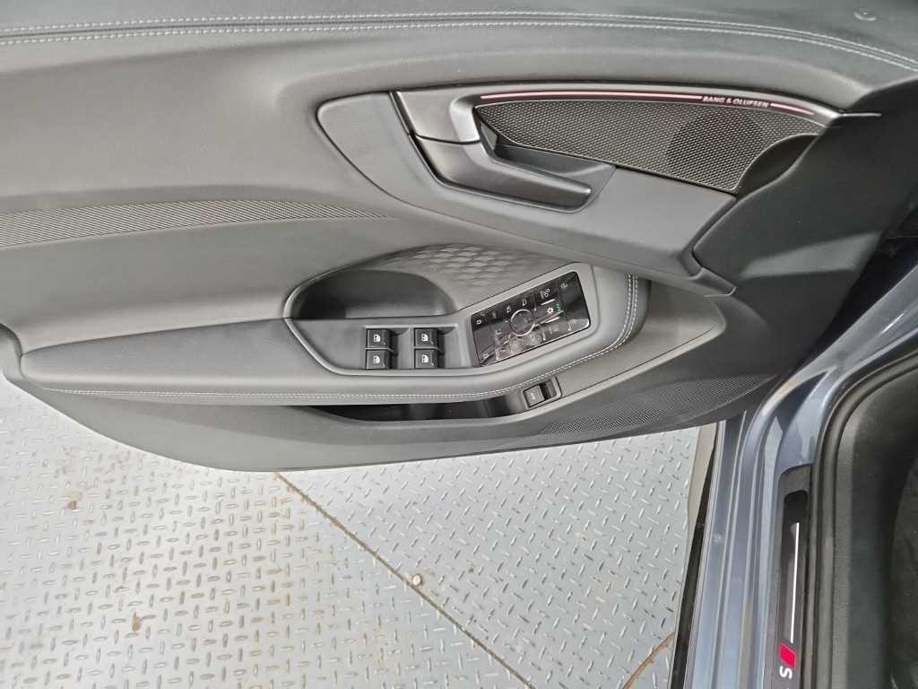 아우디 A5 A5 (F5) 40 TFSI 콰트로 스포트백 이미지 11