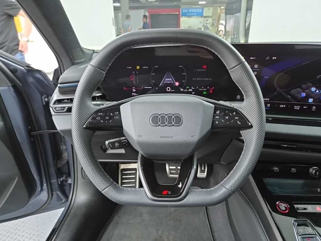 아우디 A5 A5 (F5) 40 TFSI 콰트로 스포트백 이미지 9