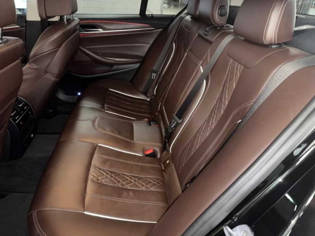 BMW 5시리즈 5시리즈 (G30) 520d xDrive 럭셔리 플러스 이미지 7