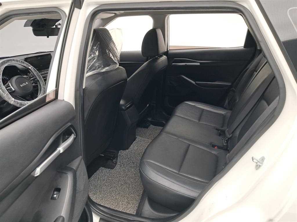 기아 셀토스 가솔린 1.6 터보 4WD 프레스티지 이미지 12