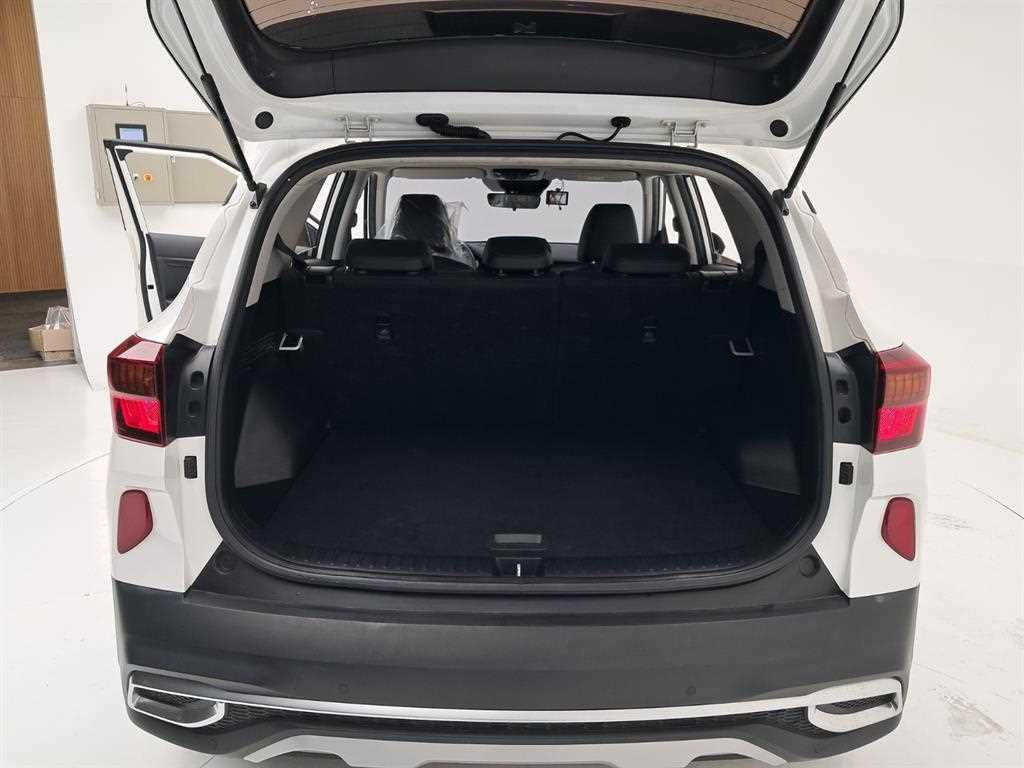 기아 셀토스 가솔린 1.6 터보 4WD 프레스티지 이미지 17