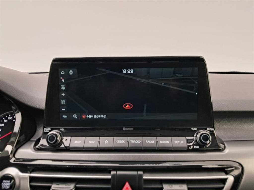 기아 셀토스 가솔린 1.6 터보 4WD 프레스티지 이미지 9