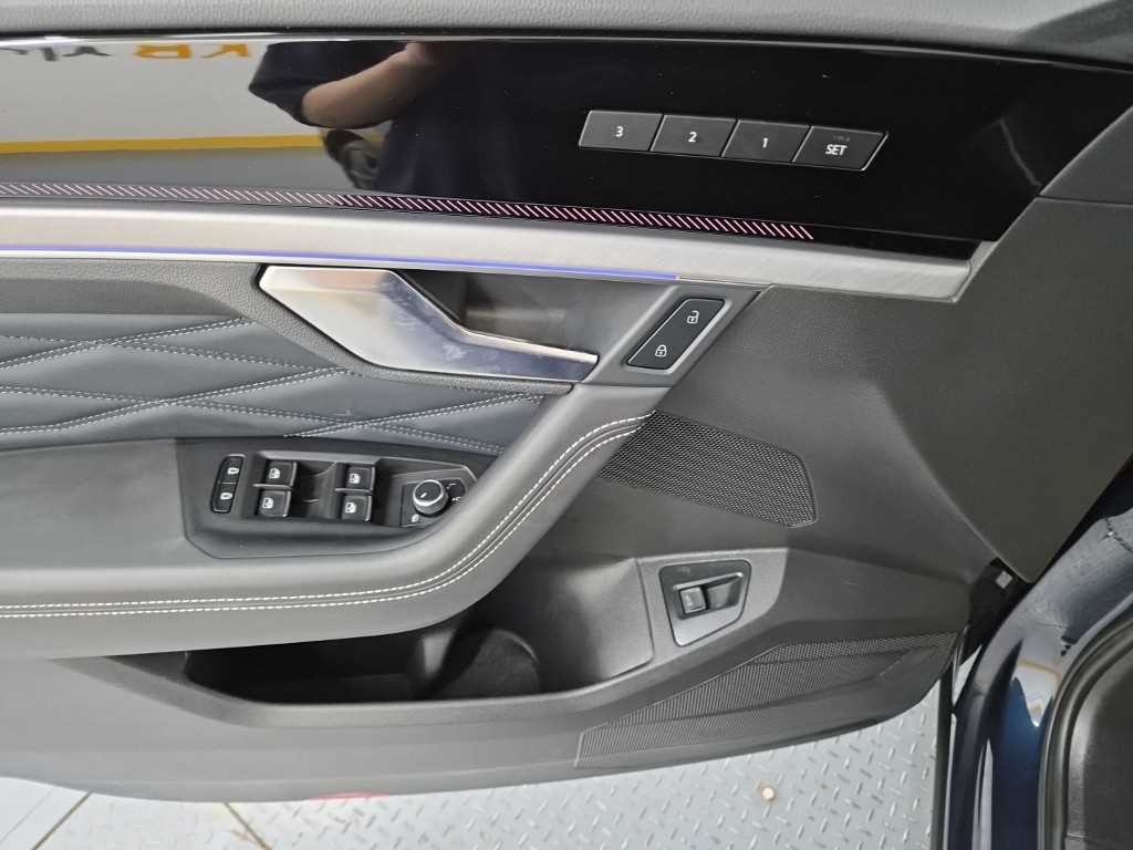 폭스바겐 투아렉 투아렉 3세대 3.0 TDI 프레스티지 이미지 11