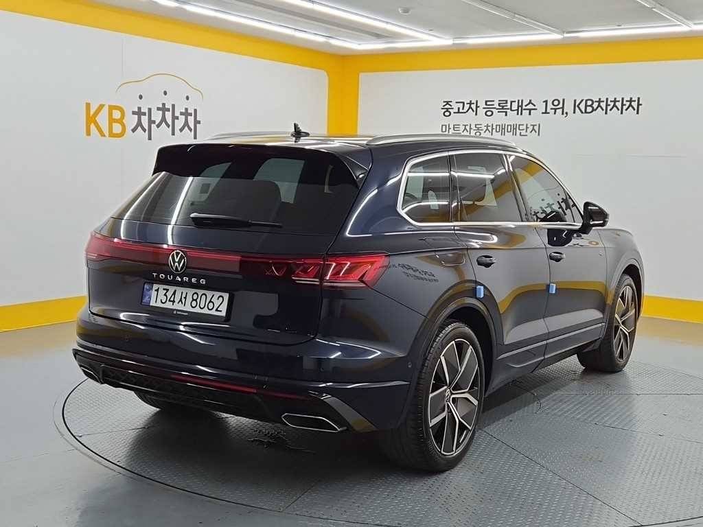 폭스바겐 투아렉 투아렉 3세대 3.0 TDI 프레스티지 이미지 2