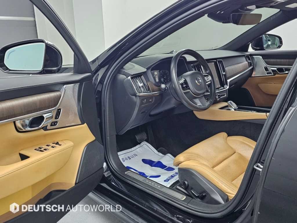 볼보 S90 B5 인스크립션 이미지 11