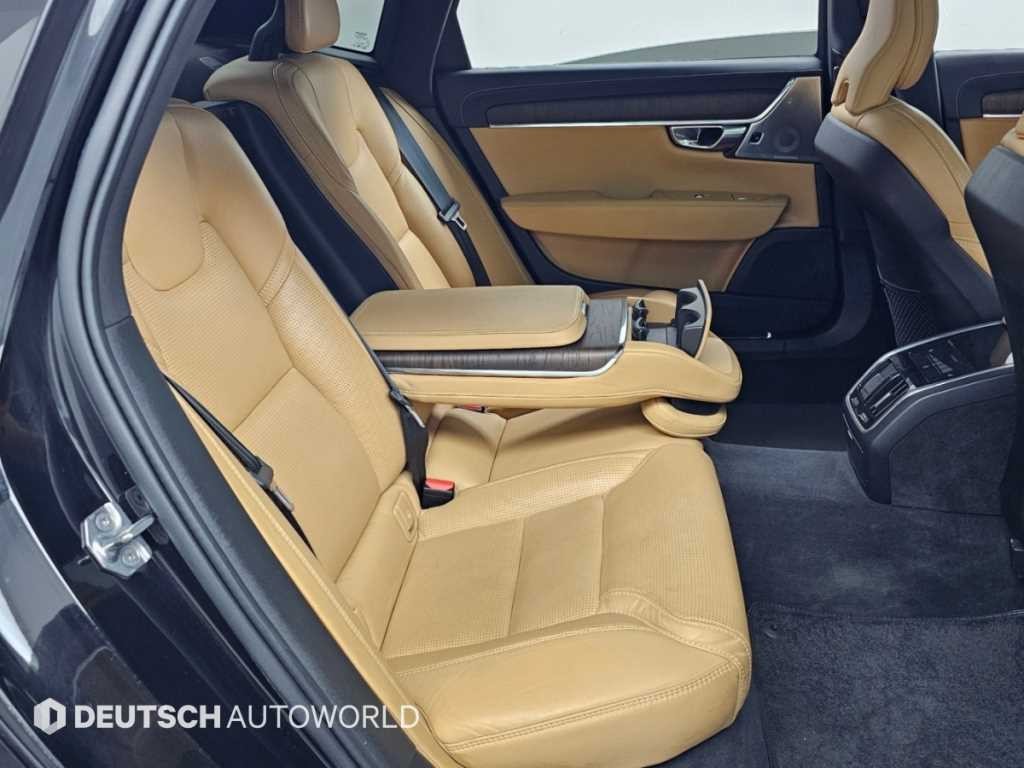볼보 S90 B5 인스크립션 이미지 12