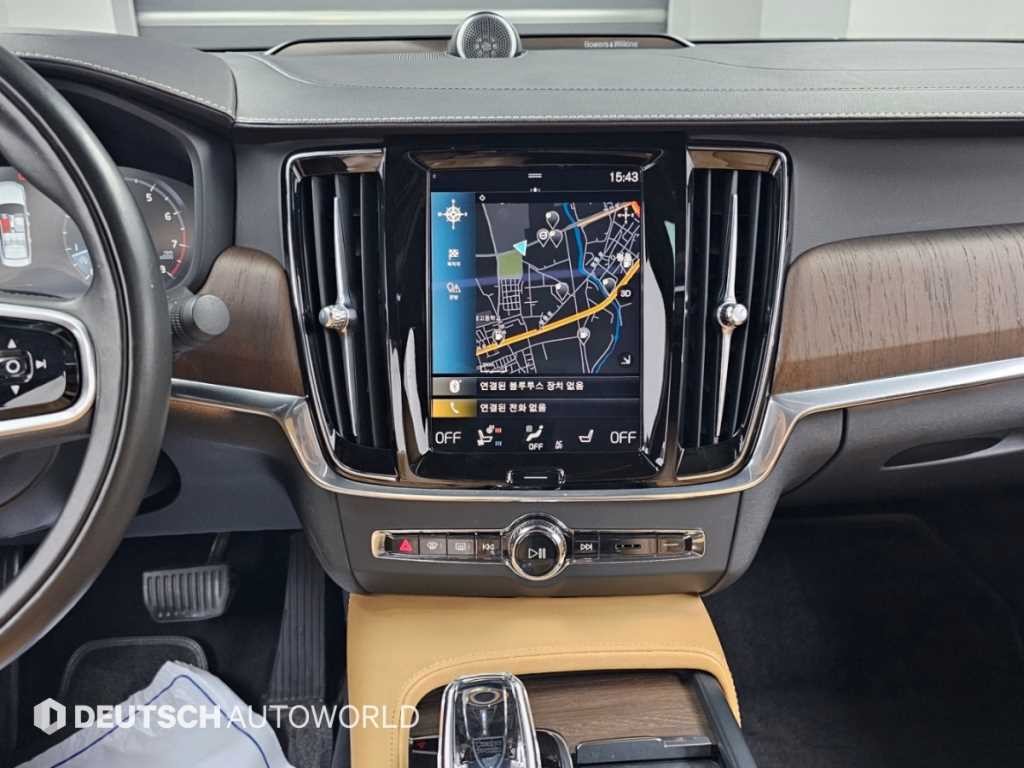 볼보 S90 B5 인스크립션 이미지 14