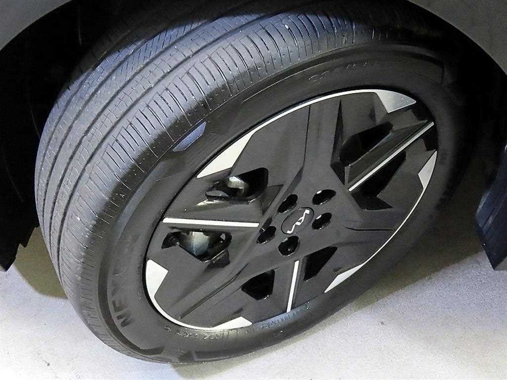 기아 EV6 더 뉴 EV6 롱레인지 2WD 에어 이미지 20