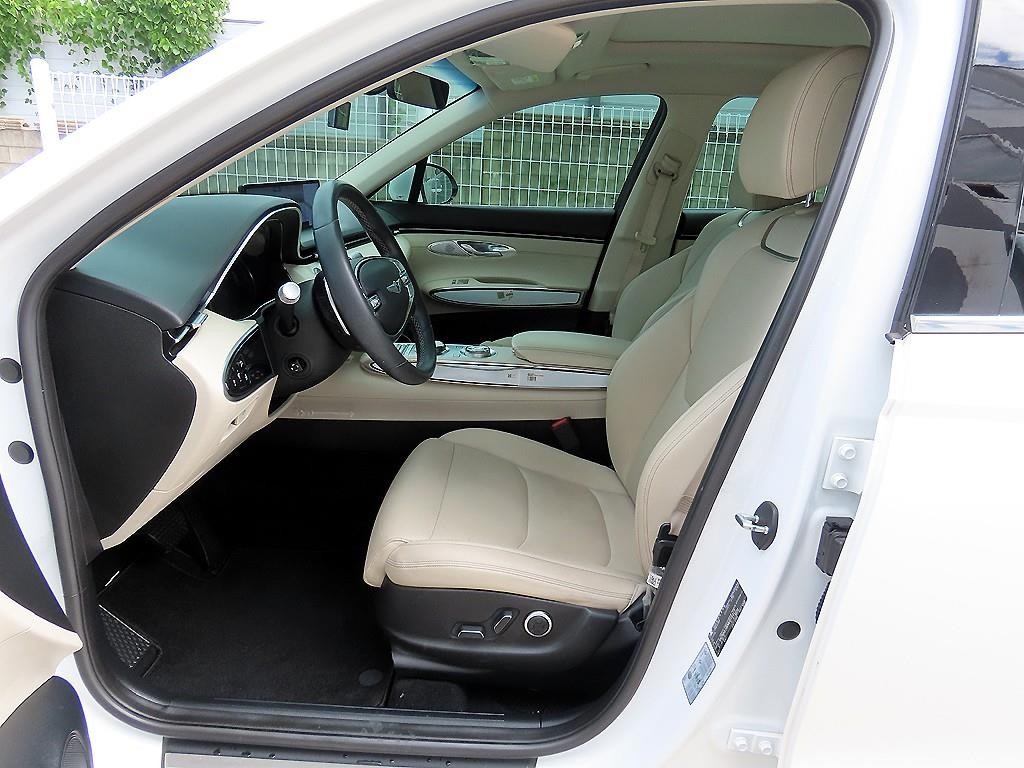 제네시스 GV70 2.5T 가솔린 AWD 기본형 이미지 5