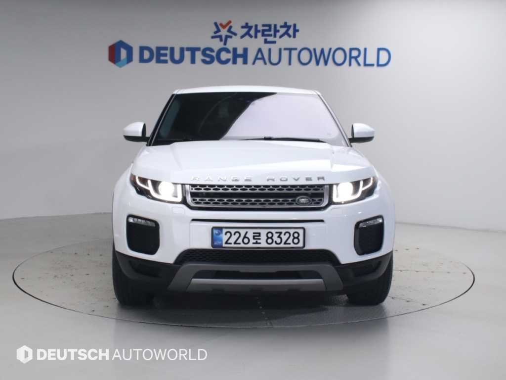 랜드로버 레인지로버 이보크 2.0 TD4 SE 이미지 3