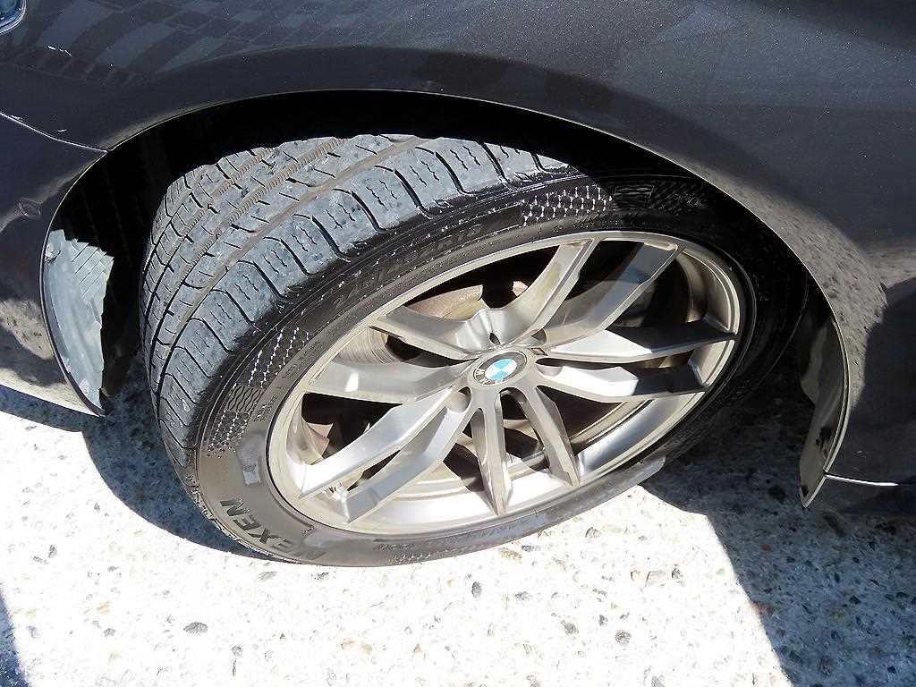 BMW 5시리즈 5시리즈 (G30) 520d M 스포츠 플러스 이미지 20