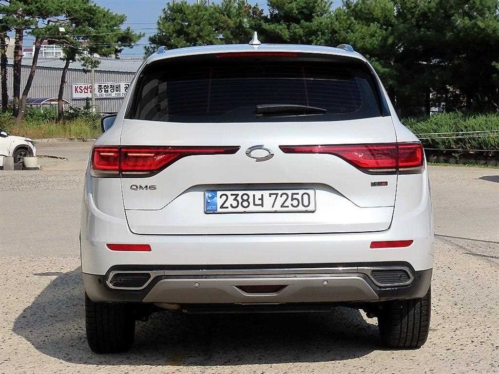 르노코리아(삼성) QM6 더뉴QM6 가솔린 2.0 GDe RE 시그니처 2WD 이미지 4