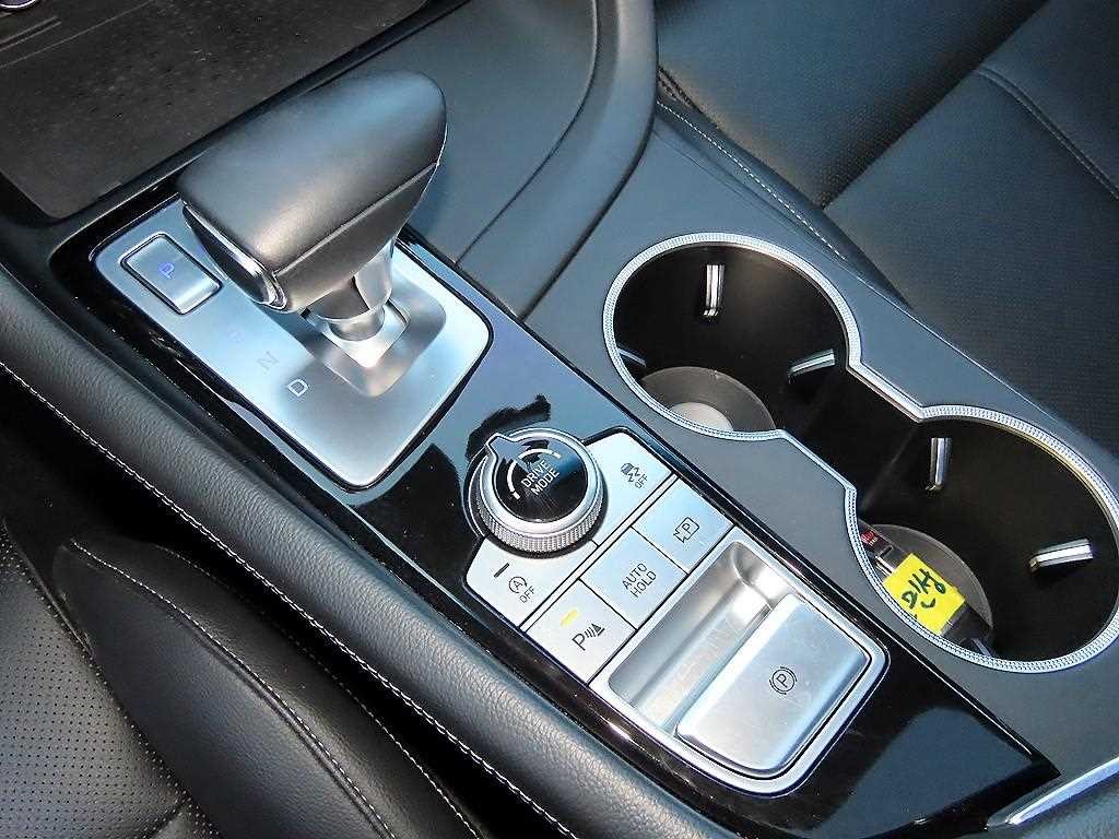 제네시스 G70 더 뉴 G70 슈팅브레이크 가솔린 2.0T 4WD 프리미엄 이미지 11