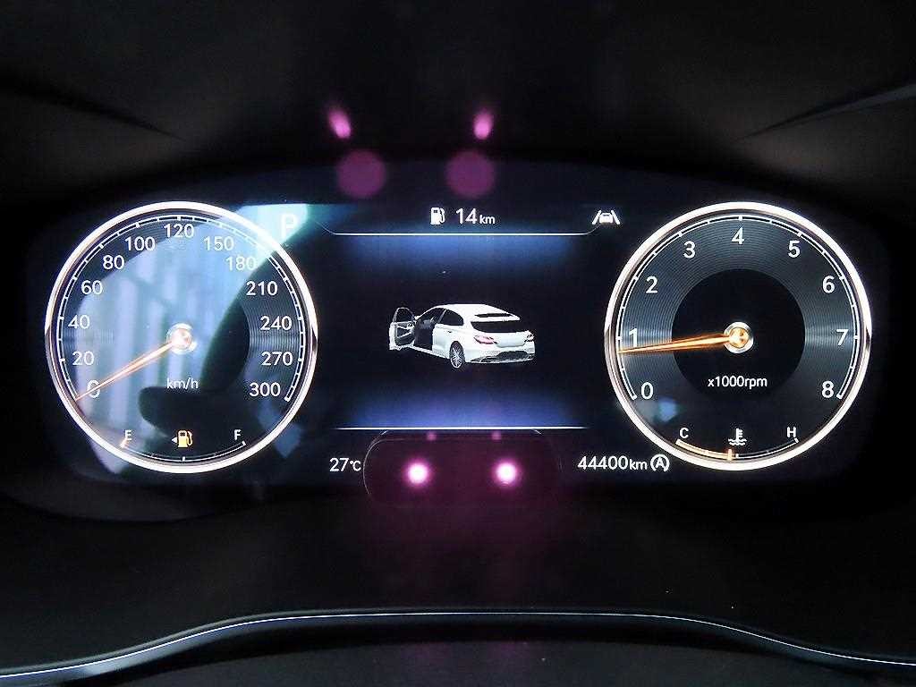 제네시스 G70 더 뉴 G70 슈팅브레이크 가솔린 2.0T 4WD 프리미엄 이미지 9