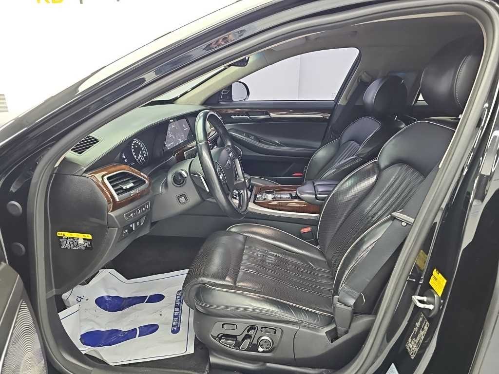 제네시스 EQ900 5.0 GDI AWD 리무진 프레스티지 이미지 11