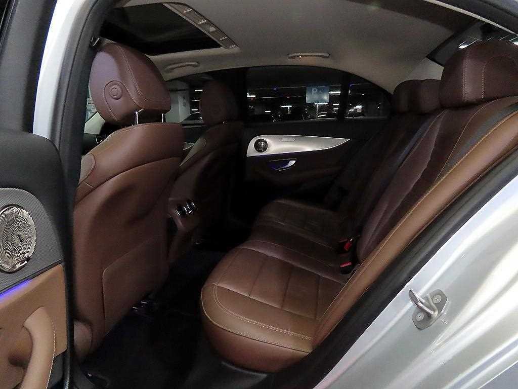 벤츠 E 클래스 E-클래스 W213 E200 아방가르드 이미지 7