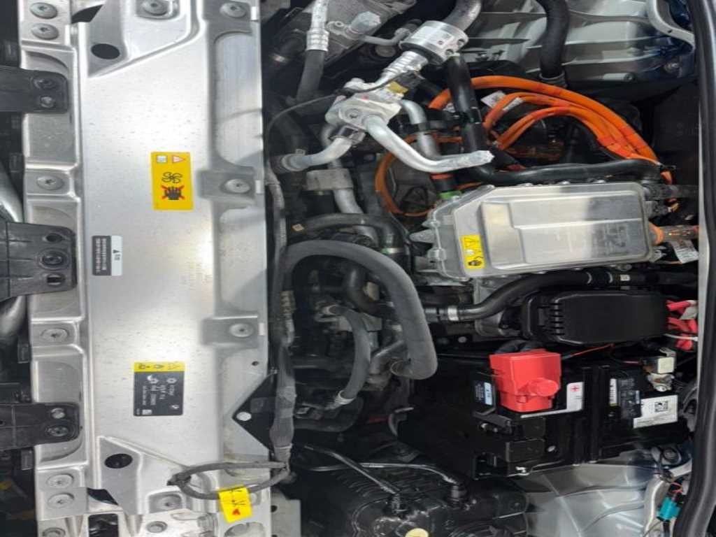 BMW iX xDrive 50 스포츠 플러스 이미지 19