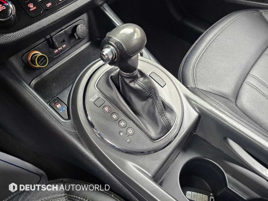 기아 스포티지 스포티지 R 4WD TLX 최고급형 이미지 9