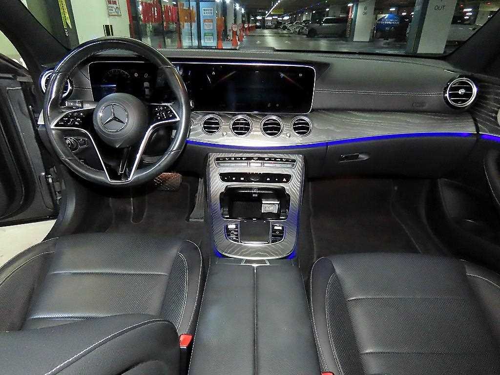 벤츠 E 클래스 E-클래스 W213 E350 4MATIC 아방가르드 이미지 10