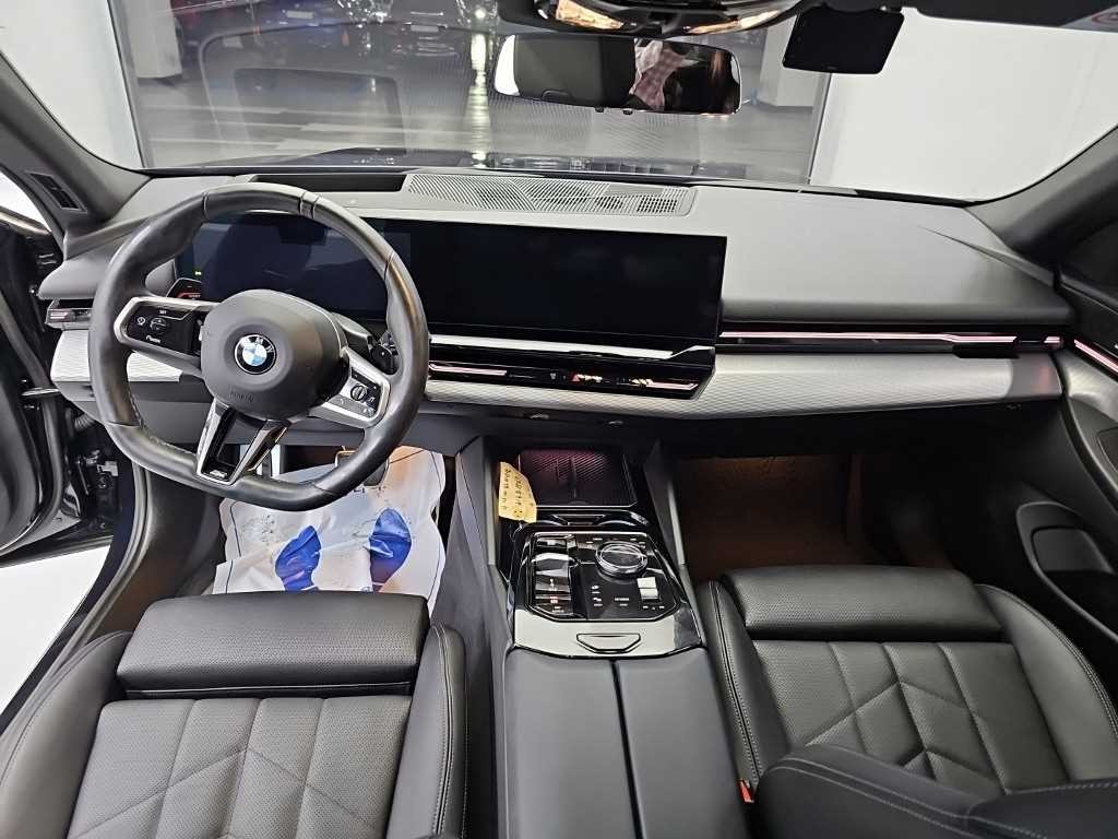 BMW 5시리즈 5시리즈 (G60) 520i M 스포츠 이미지 6
