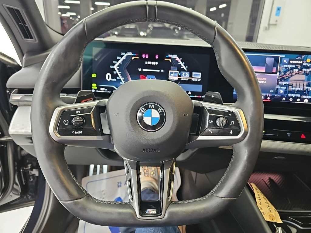 BMW 5시리즈 5시리즈 (G60) 520i M 스포츠 이미지 8