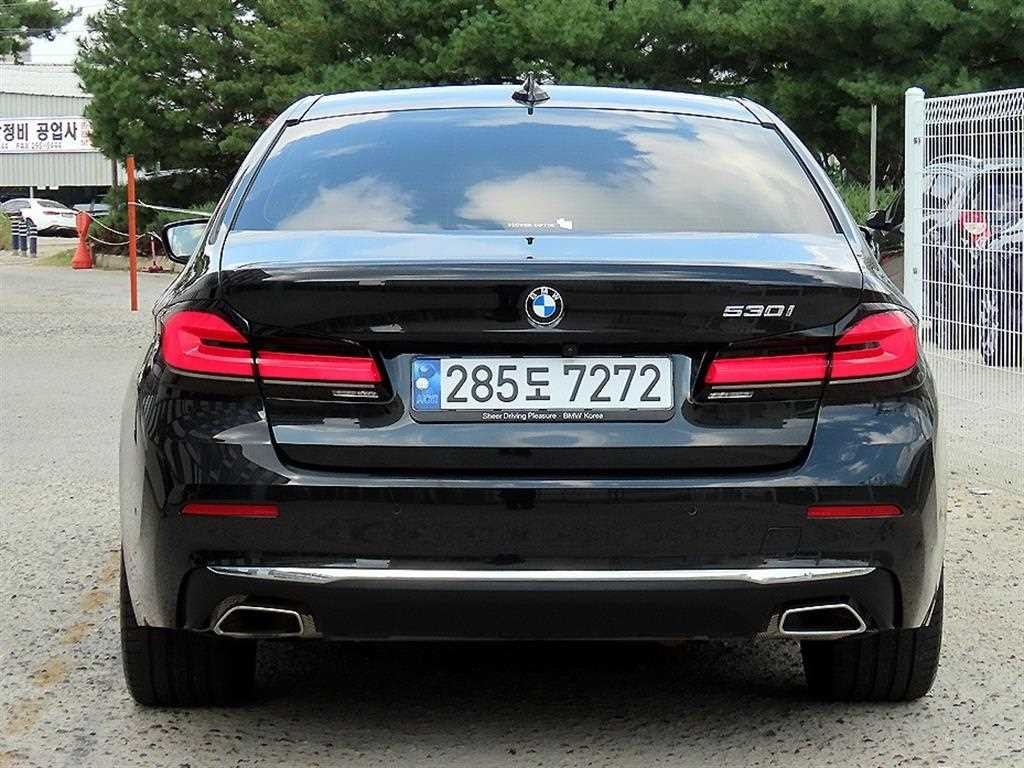 BMW 5시리즈 5시리즈 (G30) 530i 럭셔리 이미지 4