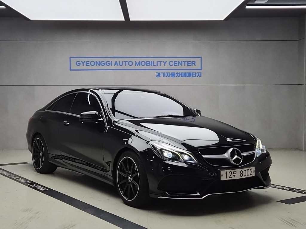 벤츠 E 클래스 E-클래스 W212 E200 쿠페 이미지 1
