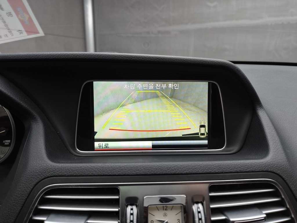 벤츠 E 클래스 E-클래스 W212 E200 쿠페 이미지 14