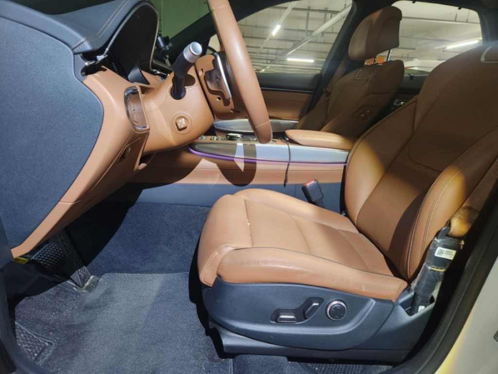 제네시스 GV70 2.5T 가솔린 2WD 기본형 이미지 7