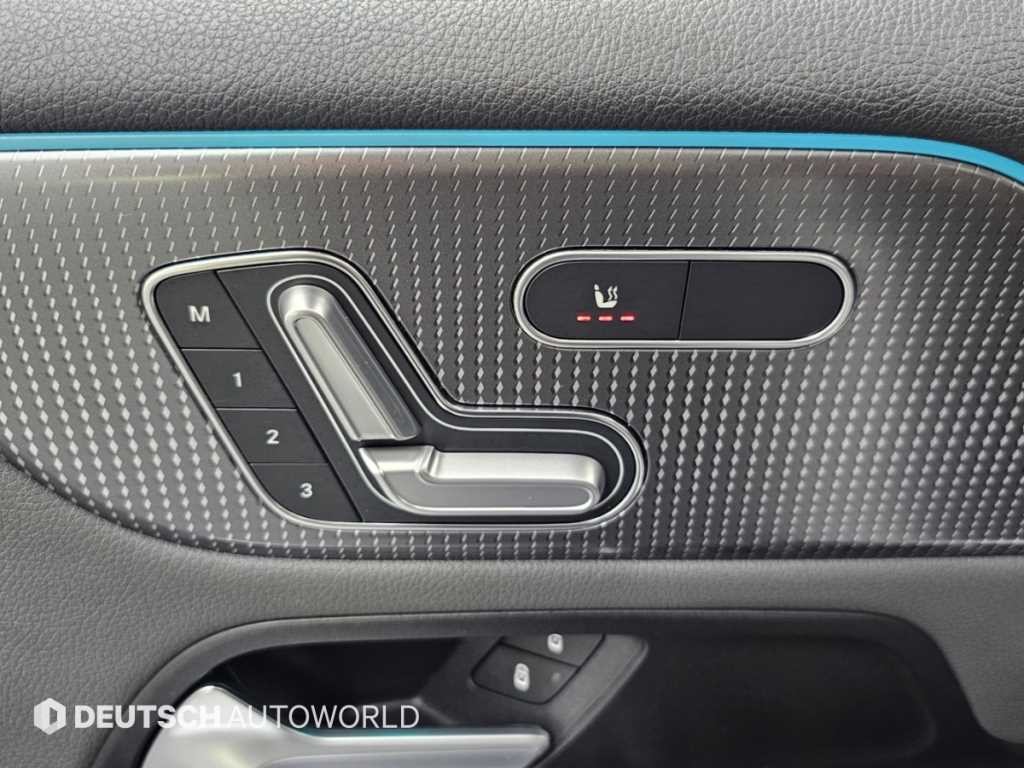 벤츠 EQB EQB (X243) EQB 300 4MATIC AMG 라인 이미지 17