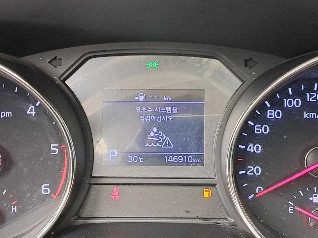 기아 카니발 더 뉴 카니발 디젤 9인승 럭셔리 이미지 8