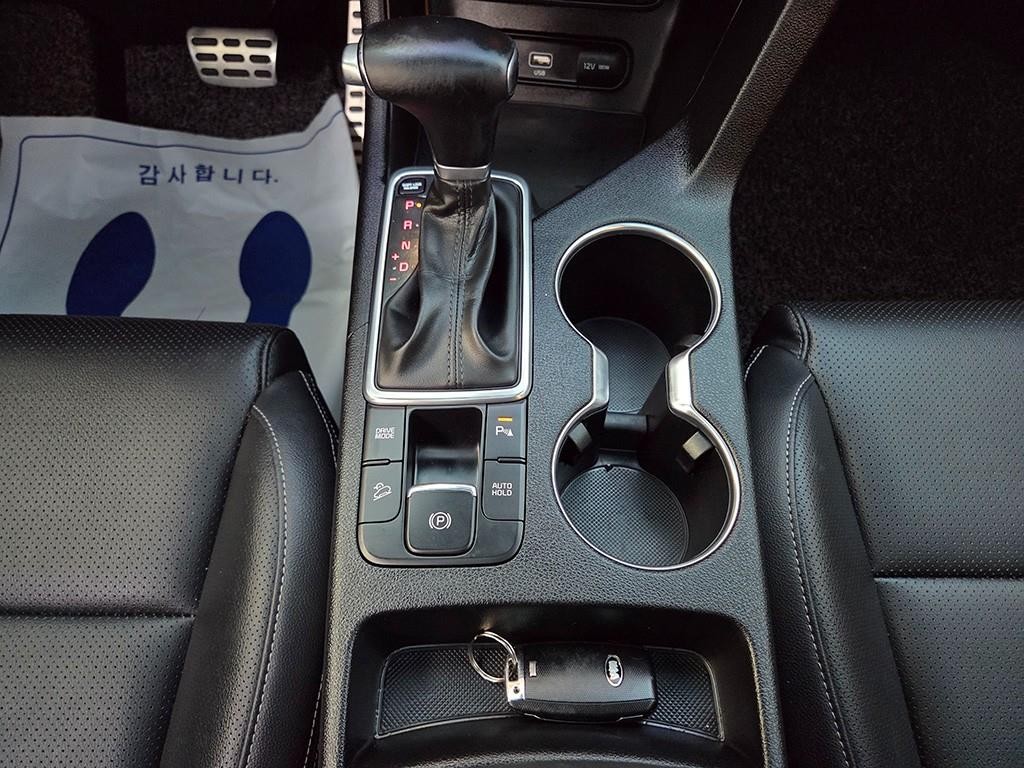 기아 스포티지 스포티지 더 볼드 2.0 디젤 2WD 노블레스 이미지 12