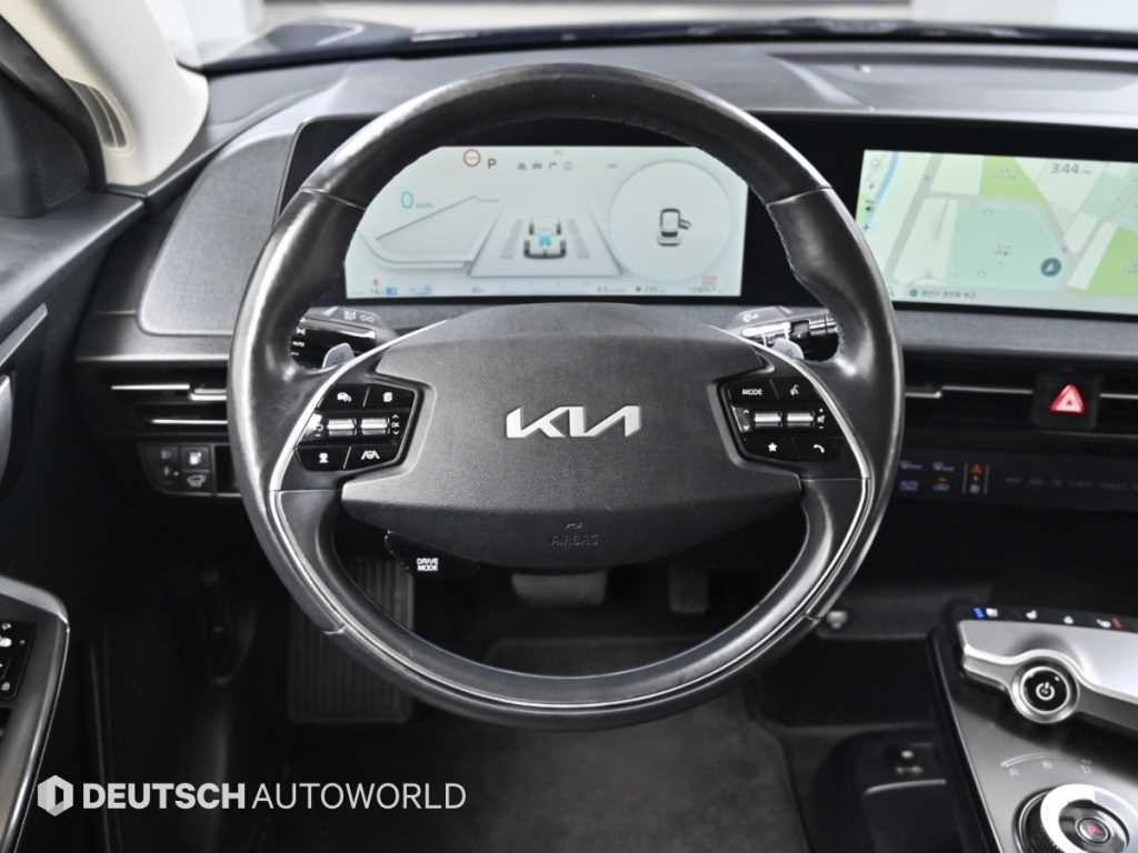 기아 EV6 스탠다드 AWD 에어 이미지 13