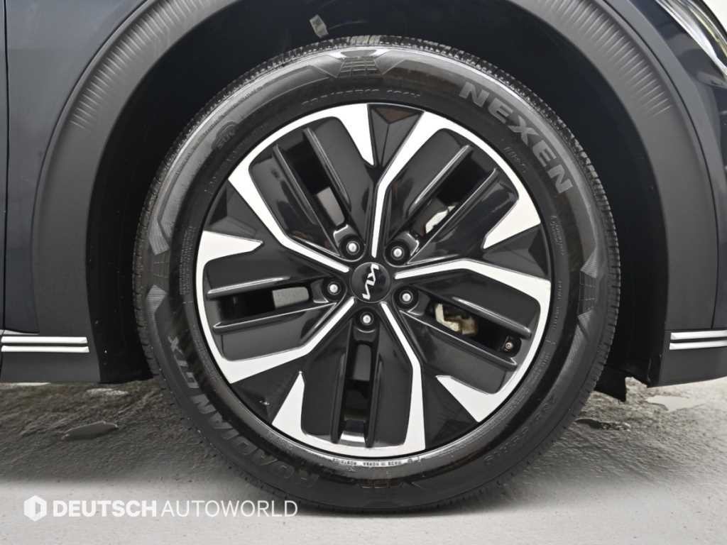 기아 EV6 스탠다드 AWD 에어 이미지 5
